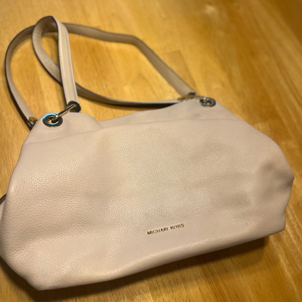 Michael Kors Cream Shoulder Bag